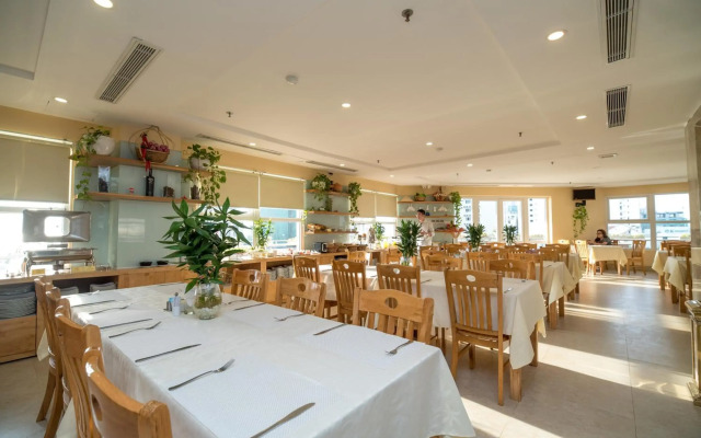 Nhat Minh Hotel and Apartment