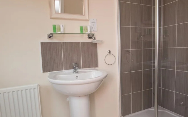 Kennedy House by Your Lettings UK