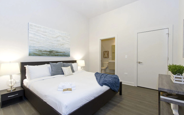 Bright 2BR in Bucktown by Sonder