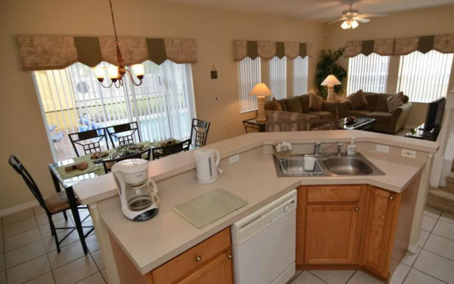 Terra Verde-RU11 Guest house