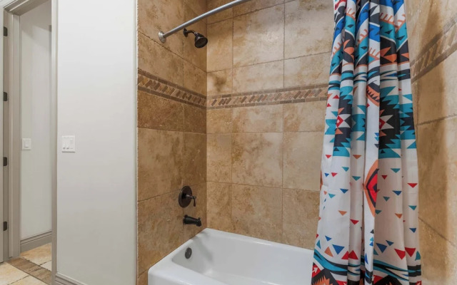 Sunset Vista - Amazing Views - Pet Friendly!