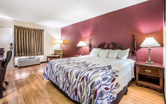 Red Roof Inn Caryville