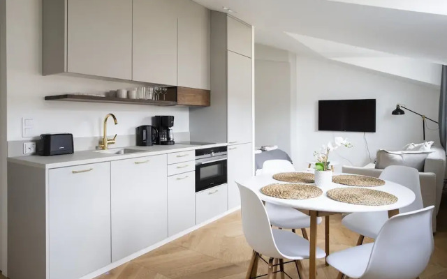 Charming Modern Penthouse in Ullanlinna