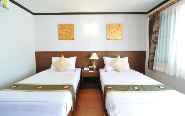 Top North Hotel