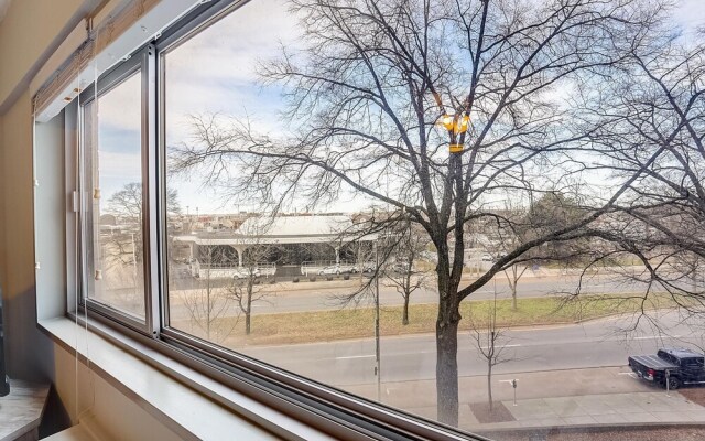 FRONTDESK 500 Fifth Apts Downtown Nashville