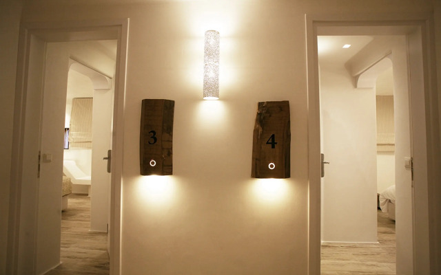 Anagram Hotel
