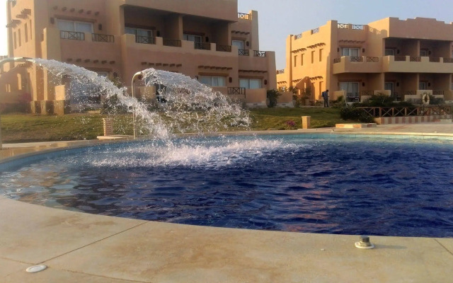 Laguna Beach Marsa Resort