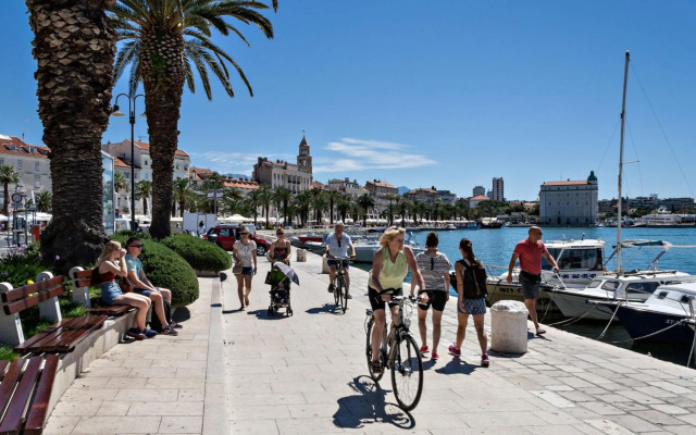 Guest House Babina - Apartments King & Queen