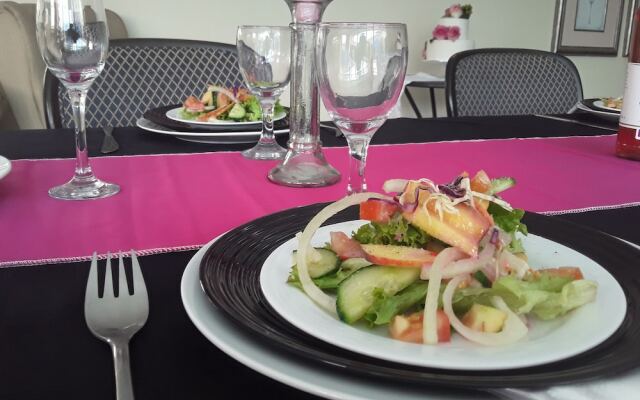 Kings Tide Boutique Hotel