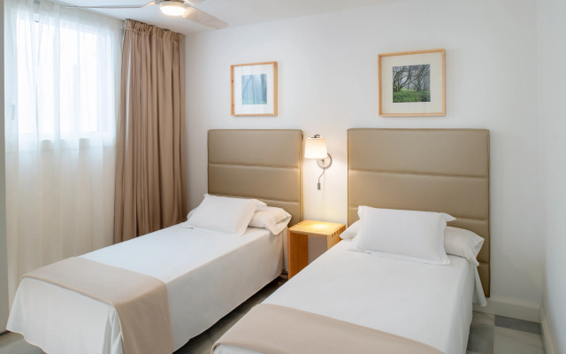 Aparthotel Parque Santiago IV