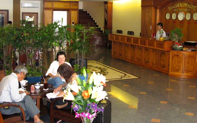 Golden House International Hotel