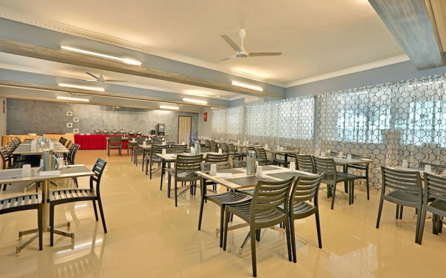 Downtown Business Hotel