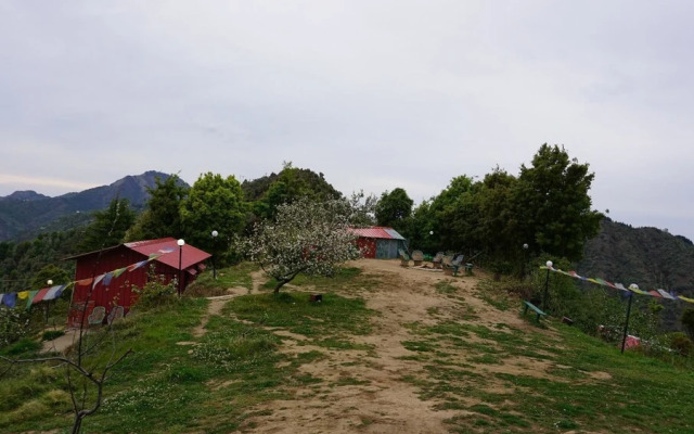 Camp Garden Kanatal