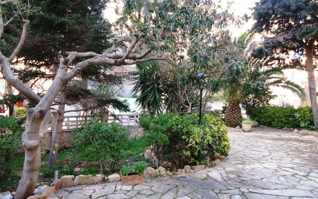 Mas del Bot Family Apartments