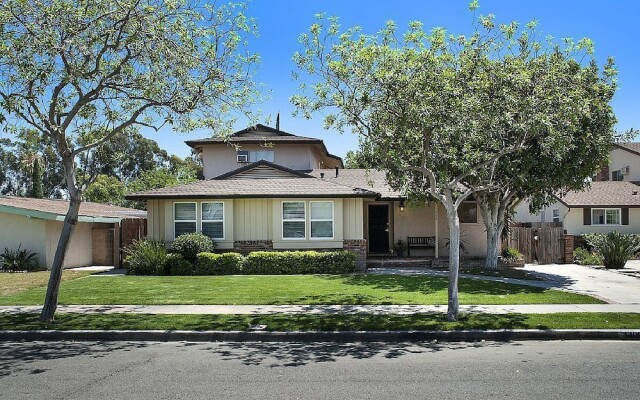 Castle1 - 6 Br Home