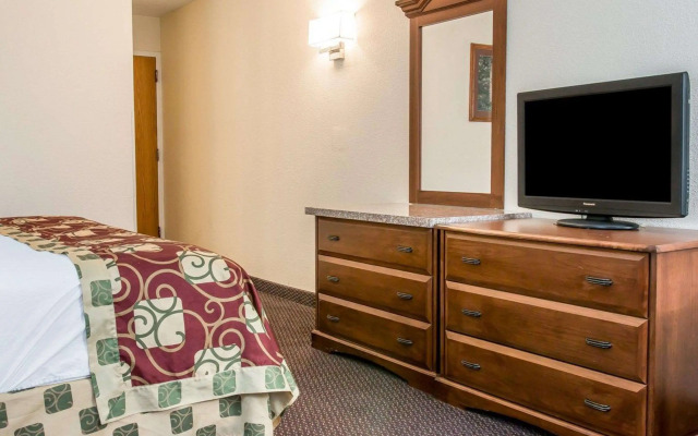 Clarion Inn I-94 near Expo Center