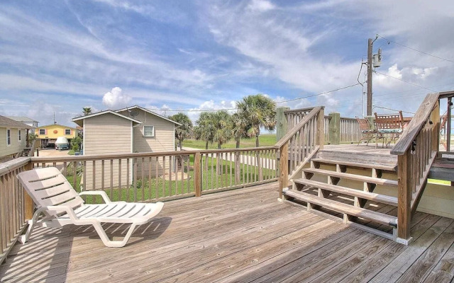 Spacious & Pet Friendly + Game Room Sleeps 10