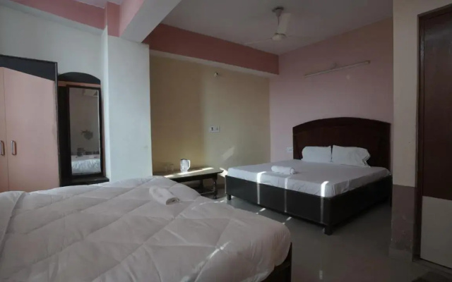 Hotel Mohan by OYO Rooms