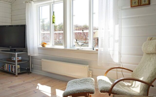 4 Person Holiday Home in Grundsund