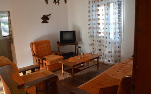 Apartments Peranovic