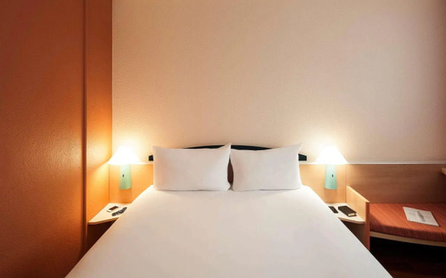 ibis Nuernberg City am Plaerrer