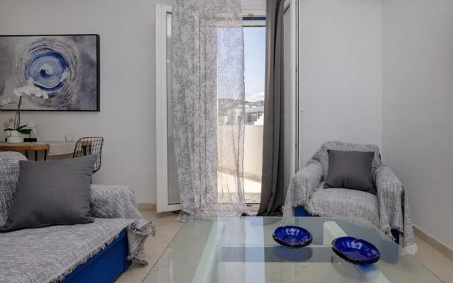 Zen Beach House in Tinos 1