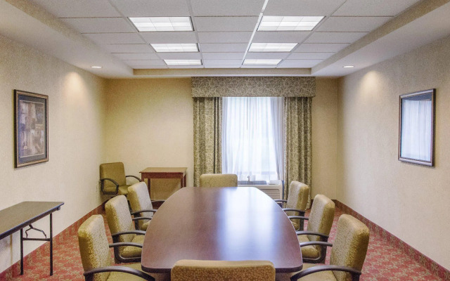 Comfort Suites Dayton-Wright Patterson