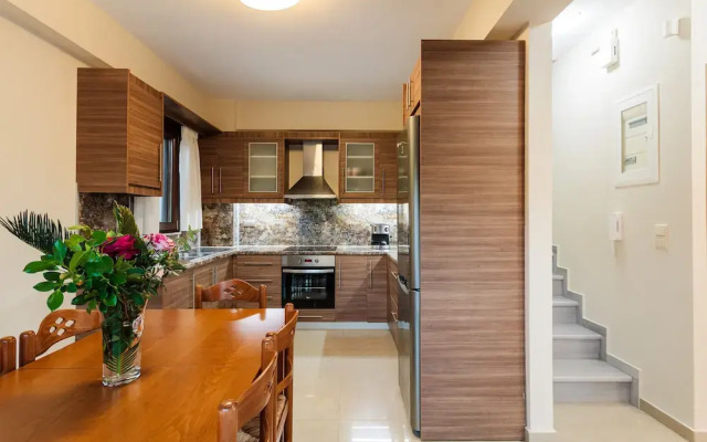 Seaside Getaway - Aelia Villa's Dreamy Paradise