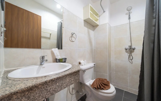 Patong Central Residence & Apartment