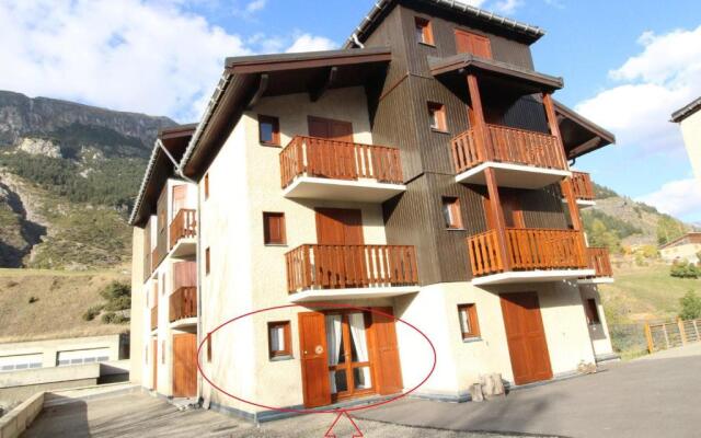 Appartement Lanslevillard, 2 pièces, 4 personnes - FR-1-508-231