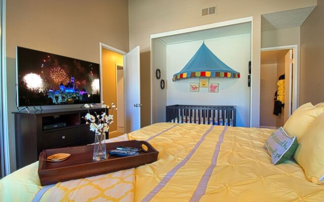 Tron - 3 Br Condo