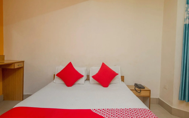 OYO 14425 Hotel Shade