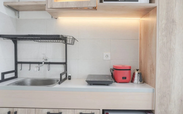 Nice And Stylisth Studio At Osaka Riverview Pik 2 Apartment