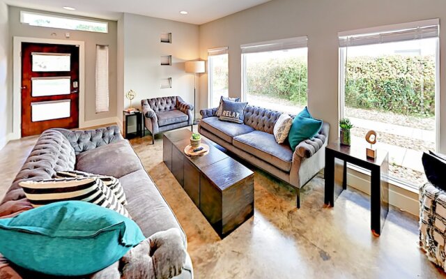 Kulhman Home 3 Bedrooms 2.5 Bathrooms Home
