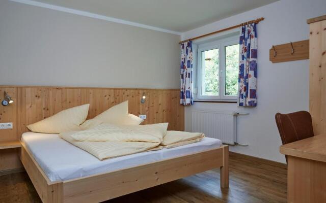 Apartments Kirchebnerhof