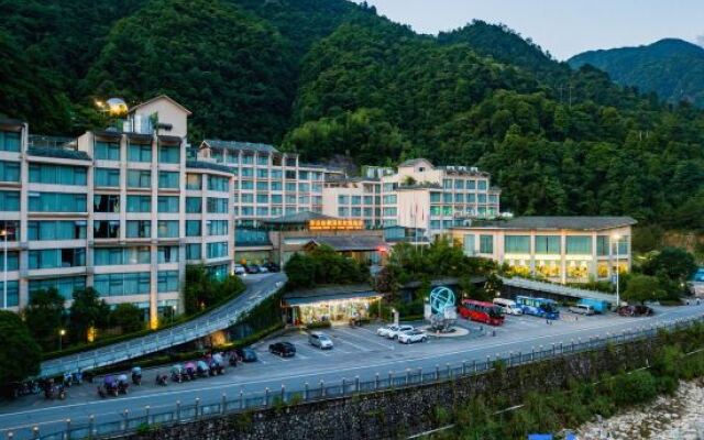 Mangshan Forest Hot Spring Tourism Resort