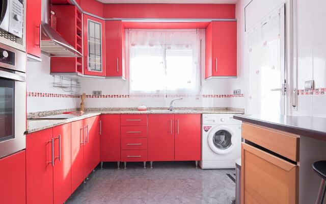 House Los Rosales 7 Km From the Beach (R83)