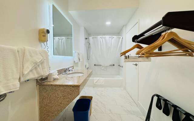 Ramada by Wyndham San Diego Airport