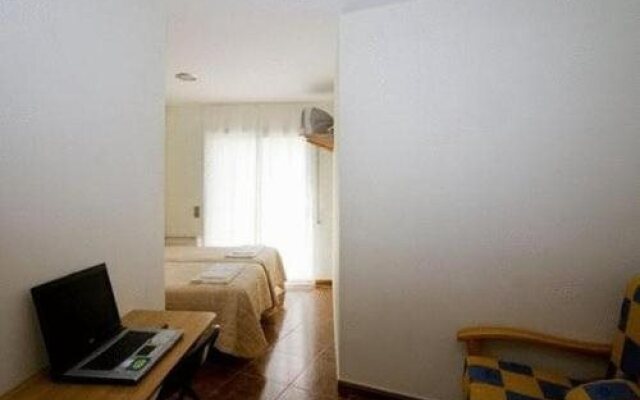 Amolls Restaurant i Habitacions