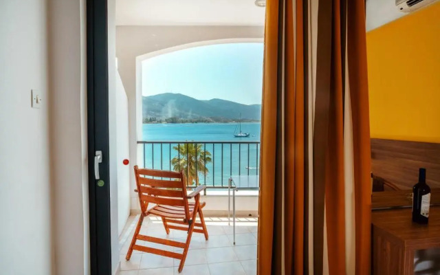 Hotel Pavlou