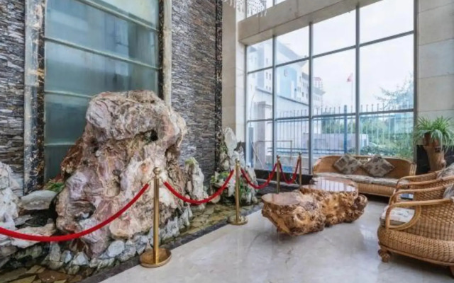 Hetianxia International Hotel (Hotan Night Market)