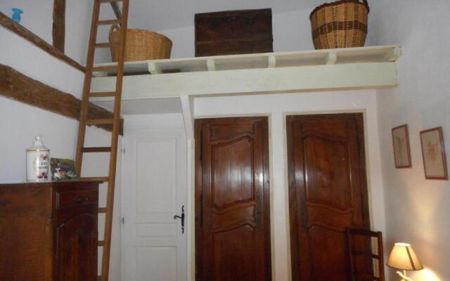 Petit Grenier Douillet De Cathie