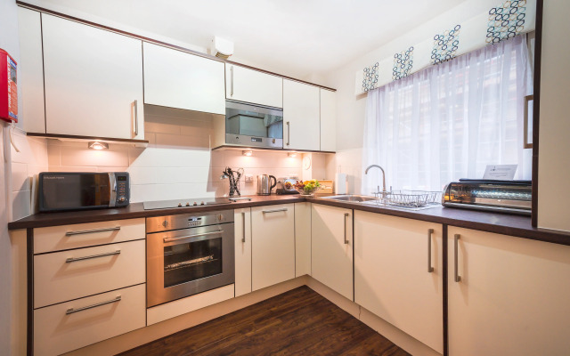 The Knight Residence Apartments by Mansley
