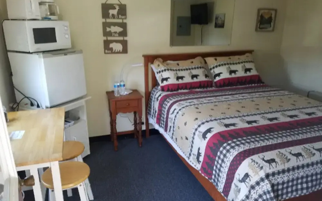 Ladd Pond Cabins and Campground