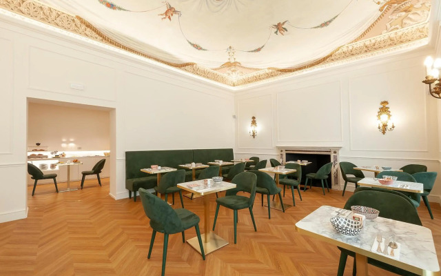 Hotel Dei Priori