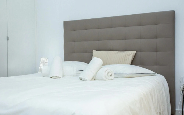 Luxury Picadeiro Apartment by Rent4all
