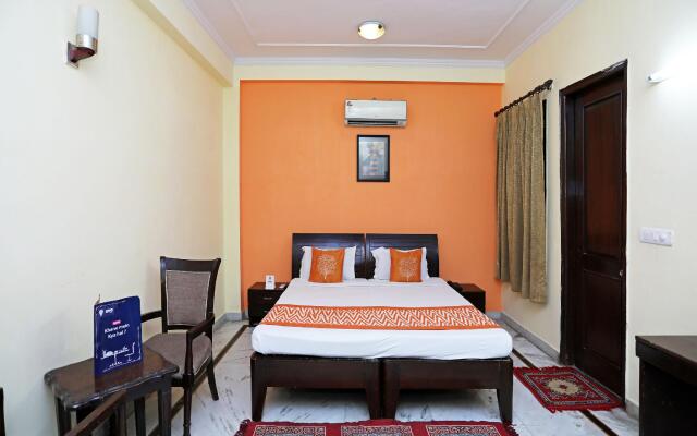 OYO 641 Grand Place