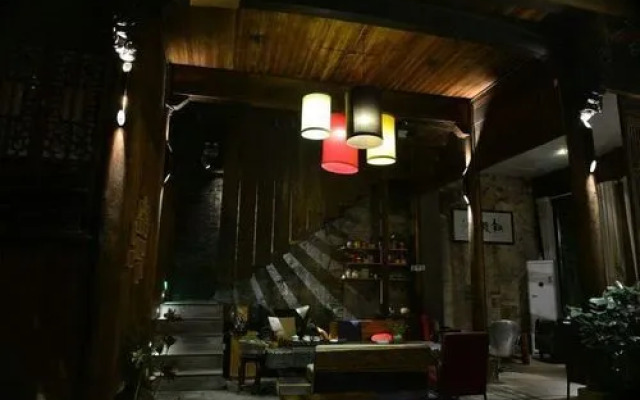 Guzo Su The Old House Boutique Hotel