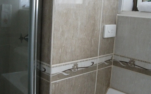 City Park Motel & Apartments