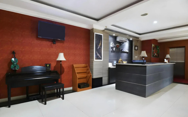 Raja Residence